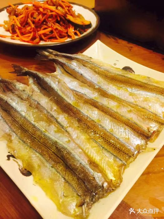 隆太白烧烤(图门路店)烤棒鱼干图片 - 第1张