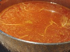 -野山舂·贵州现舂酸汤牛肉(民生路店)
