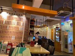 大堂-鹅庄·台湾美食(七宝店)