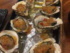 剁椒生蚝-老东镇啤酒屋海鲜加工·蒸汽海鲜·海鲜烧烤(台东店)