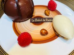 榛子巧克力蛋糕-Le Bistrot de Racine