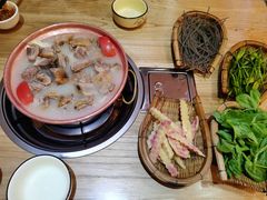 -阿婆情腊排骨火锅(金虹路店)