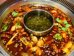 美蛙鱼头红汤锅底-味仙疯美蛙鱼头(清扬路总店)