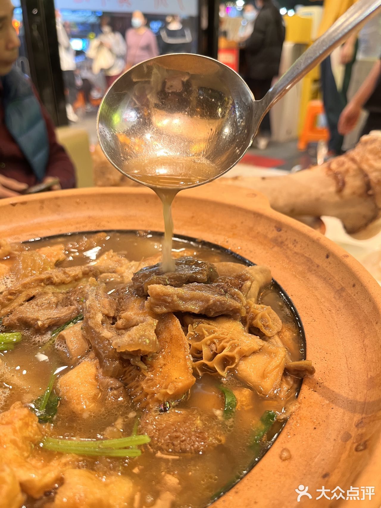 我有善于发现美食的眼睛—龚印记牛杂煲！