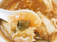 招牌花胶海参煲仔-添發碗仔翅美食