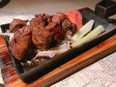 铁锄牛排-穹六人间 people 6(岳阳路店)