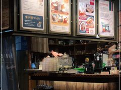 -玛格萝妮(汇智国际商业中心店)