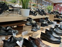 -云柏鞋业(十里堡店)