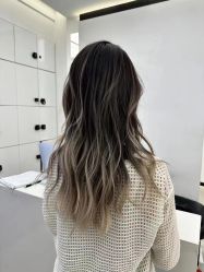 -艾美A·M Hair Salon