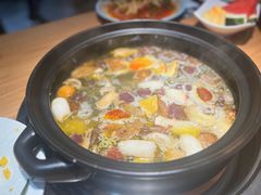 -一朵菌·野生菌探索家火锅(南亚店)