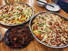 -邱金小炒·30 年盐帮江湖菜(自贡店)