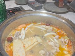 -喃喃椰·糟粕醋·椰子鸡火锅(七堡花园店)