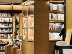 -茑屋书店(天目里店)