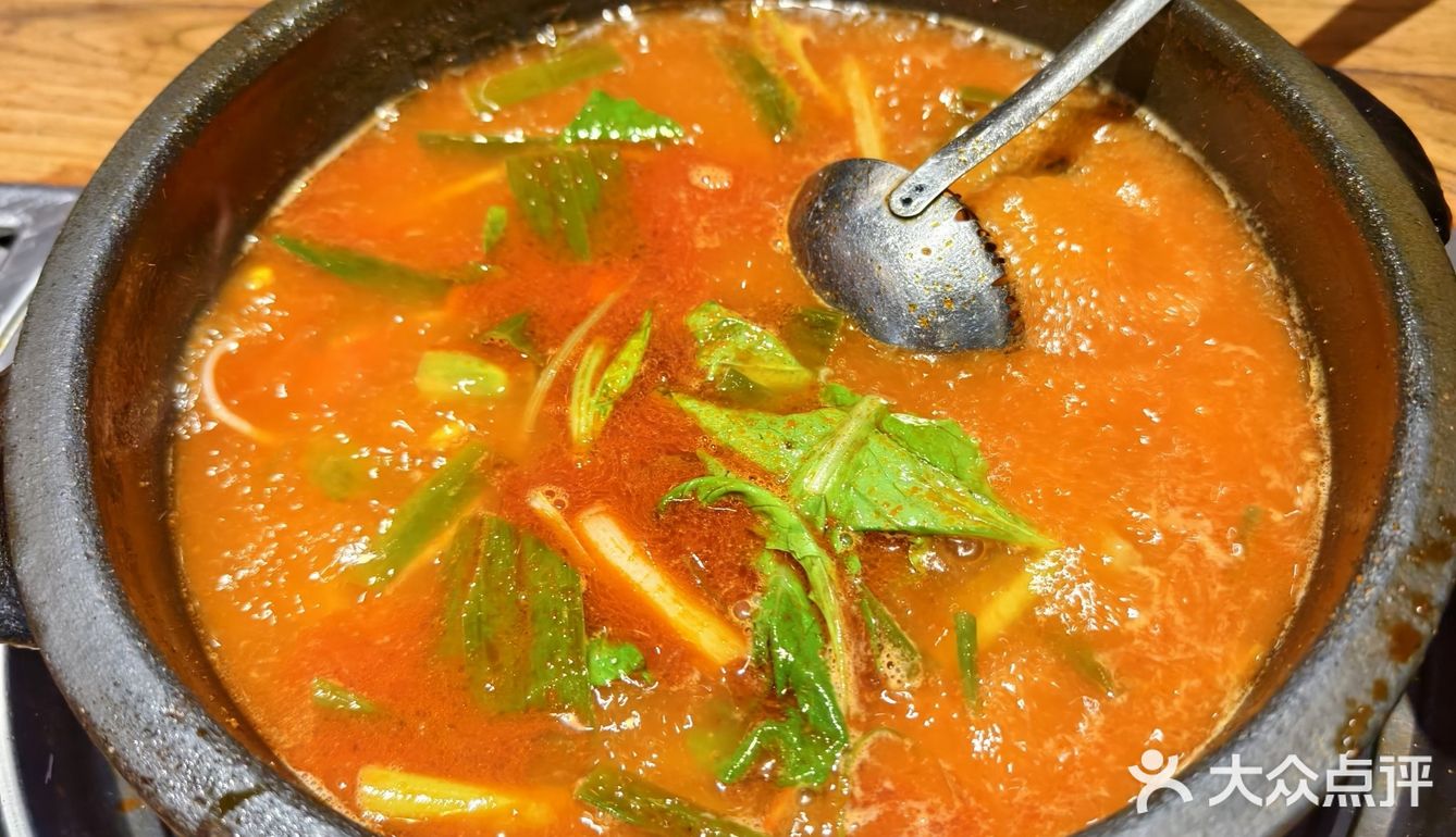 贵州酸汤牛肉火锅