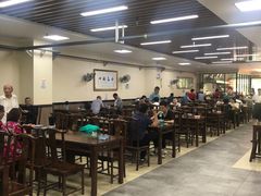 大堂-崇德楼水盆牛羊肉泡馍馆(文艺路店)