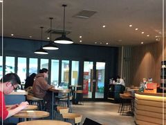 用餐区-星巴克(北京万科时代广场店)