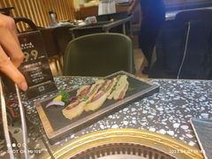 -黑牛の場烤肉(摩天活力城店)