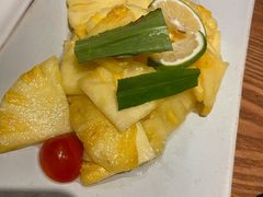青柠拌菠萝-云海肴云南菜(正大广场店)