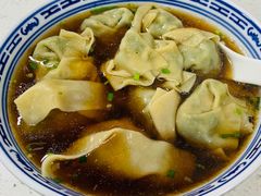 菜肉馄饨-古徽州馄饨店(宝安路店)