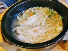 -勺子米线·云南传统小吃市集(四方街店)
