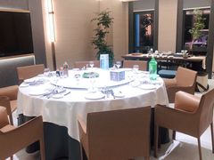 -红鼎豆捞·非遗鲍皇汤火锅(宝丰路店)