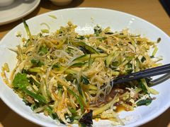 -关东小磨东北菜(上海长风大悦城店)