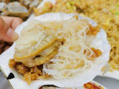 蒜蓉粉丝蒸扇贝-北戴河庆山饭店·海鲜砂锅粥(北戴河黑石路店)