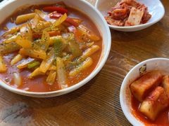-喇喇排骨火锅·传统韩式脊骨汤(望京西园总店)