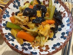 -轻蔬不用等·素食(江苏路店)
