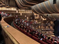 -交通银行前滩31演艺中心