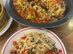 -堂瓦里·33年传统赣菜(第一街区店)