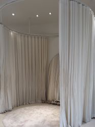 -LaMousse婚纱买手店