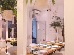 -春树下·树屋花房西餐厅(罍街AS1980店)