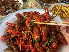 -江城燕子大排档(江汉路步行街店)