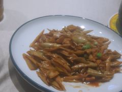 -热河食府(中山路店)