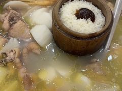 -朴小妹人参鸡汤火锅(长白山万达店)