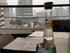 -杏荟旋转餐厅(广州爱群店)