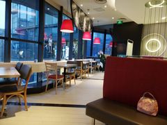 大堂-必胜客(大坪英利店)