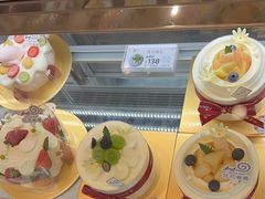 -花花卷卷·鲜食蛋糕(静安久光百货店)