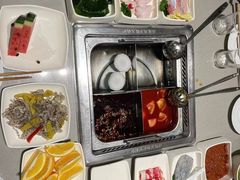 -海底捞火锅(关山保利店)