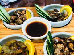 -那家老院子东北菜·饺子·小鸡炖蘑菇(艳华街店)