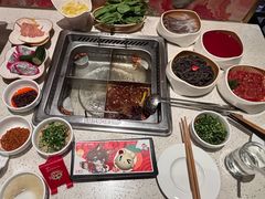 -海底捞火锅(长宁路龙之梦店)