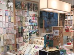 -猫的天空之城概念书店(束河店)