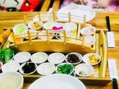 -双桥园·云南过桥米线(古城南门店)