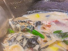 -陈大锅·岳阳鱼馆·地道岳阳菜(美食街店)
