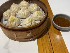 -馋三尺蟹粉小笼(人民广场店)