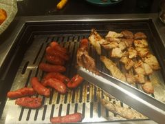 -臻牛烤肉