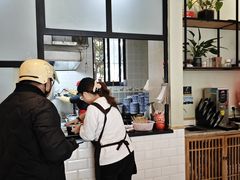 -镇南锅盖面馆(解放路店)