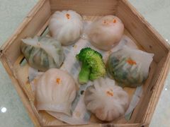 饺皇三拼-东豪园林海鲜酒家(南港路辅路店)