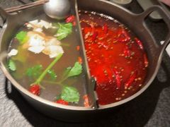 -三出山火锅(南京万象天地店)
